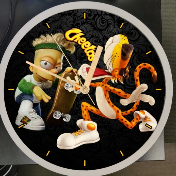 Chester Cheetah n Bart Bad boys clock - Picture 5 of 6